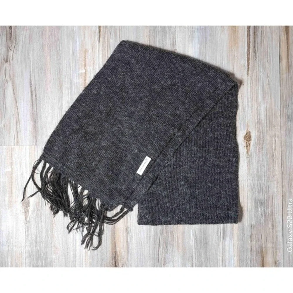 alpaca urban dark